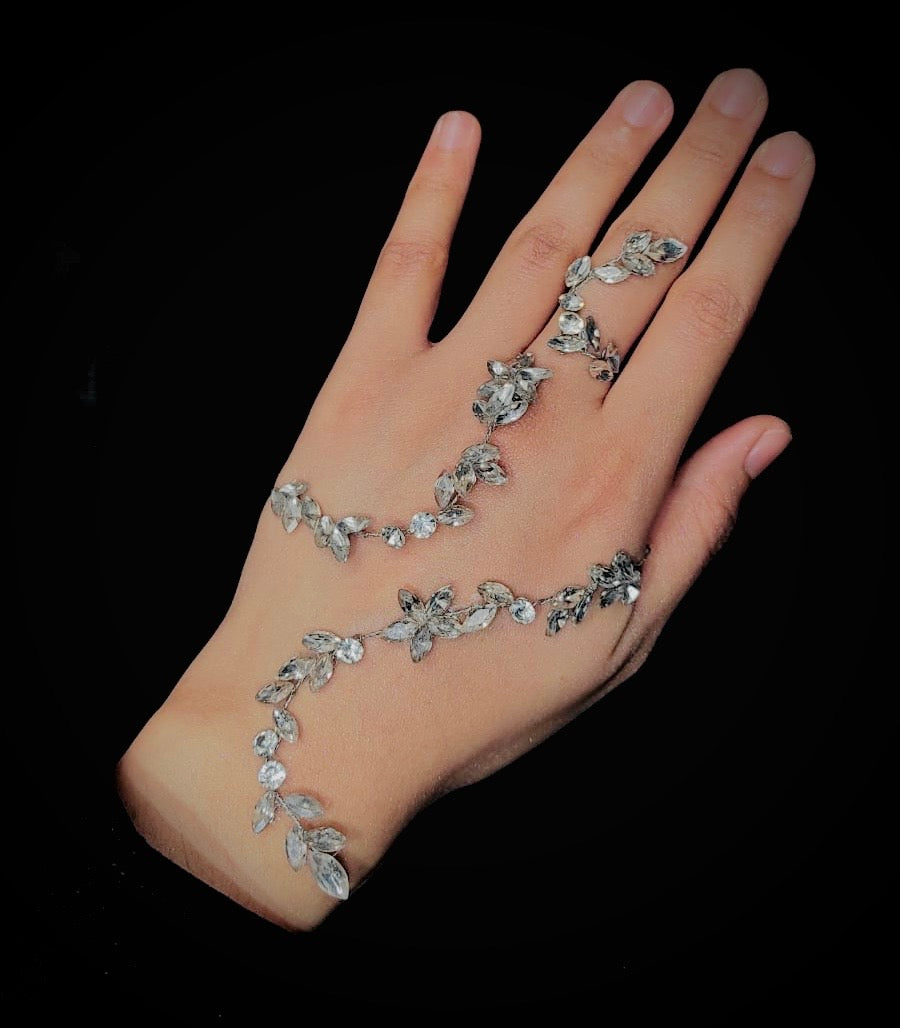 Luxury Hand Jewellery