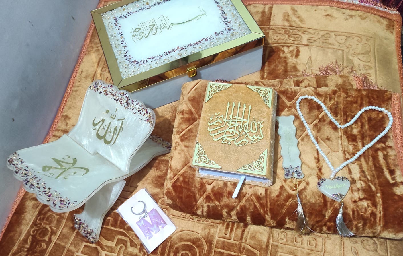 Rose Gold Luxury Quran Set