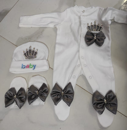 Luxury Newborn Arrival Set