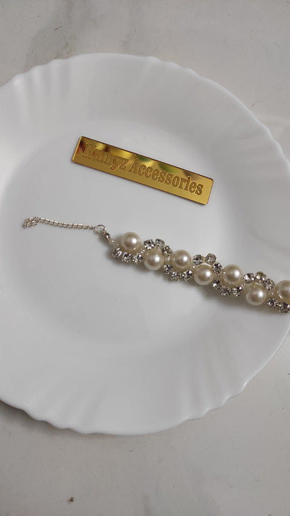 Pearl Bracelet✨